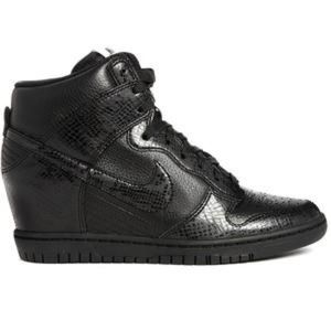 Nike Sky High Snake Effect Dunks